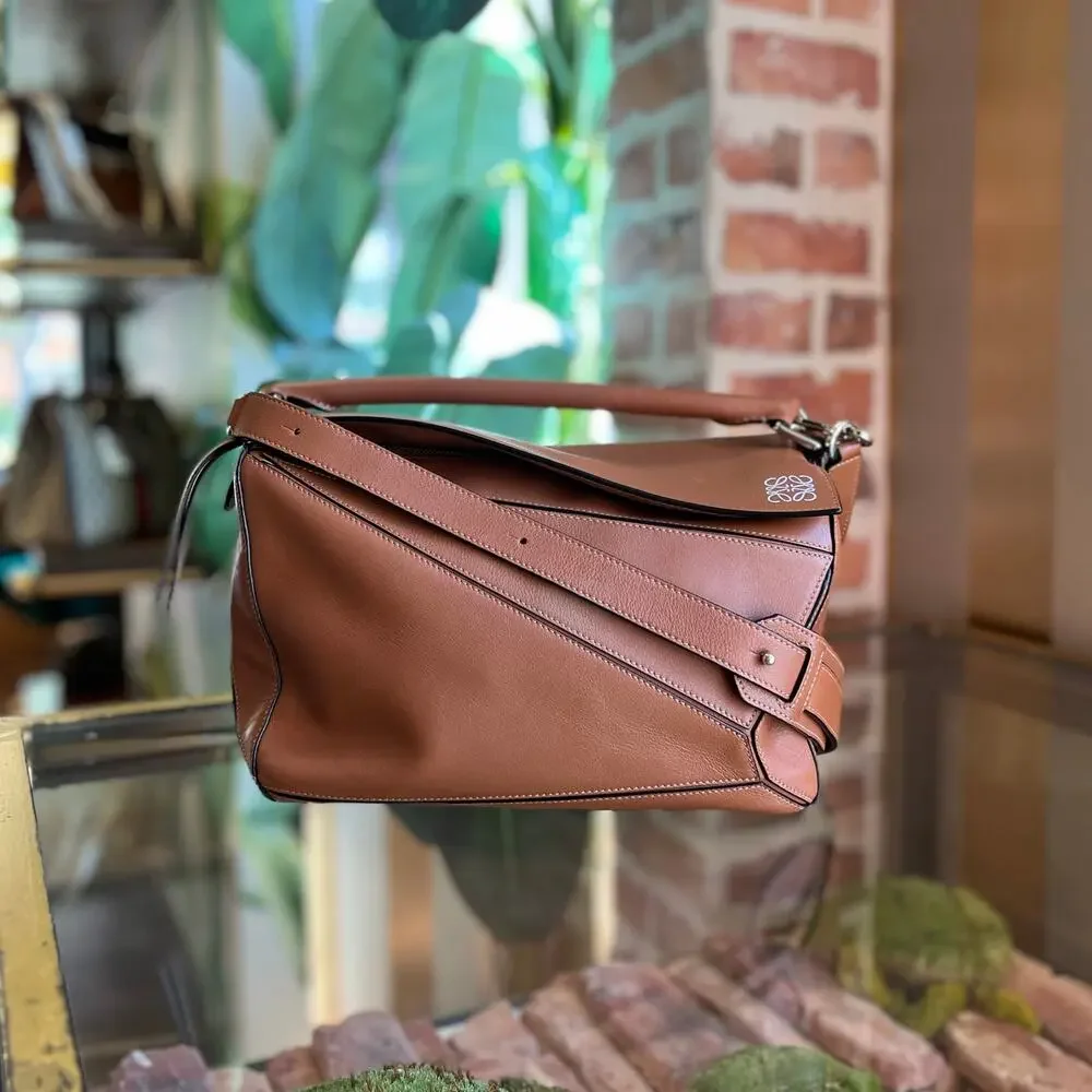 LOEWE Medium Puzzle Brown Classic Calfskin Leather Shoulder Bag